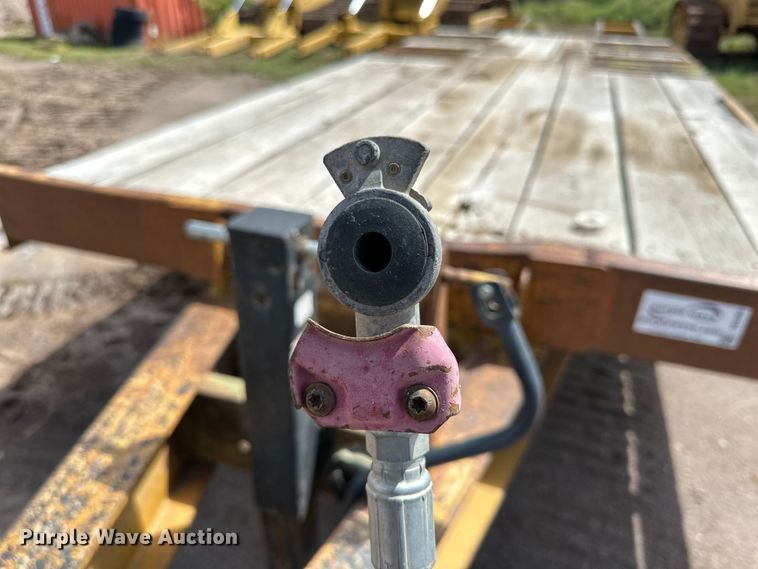 image for item DG4498 1997 Trail King equipment trailer