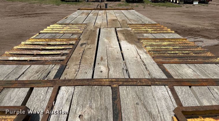 image for item DG4498 1997 Trail King equipment trailer