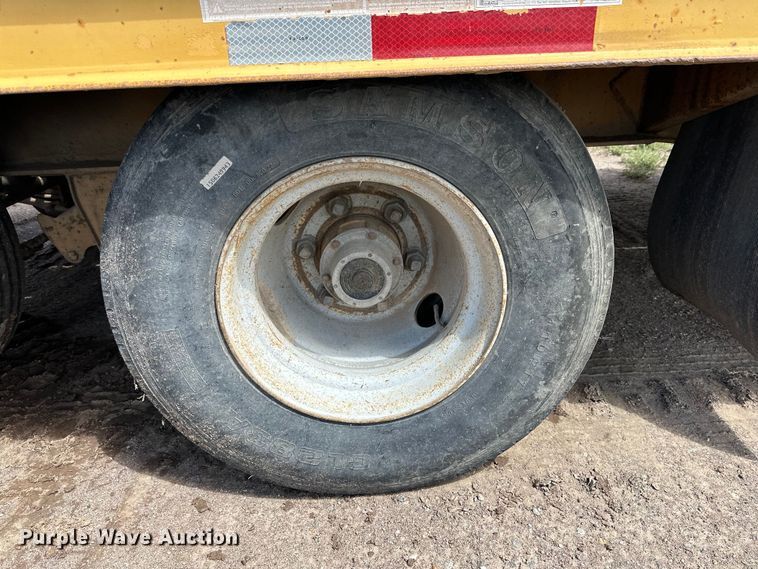 image for item DG4498 1997 Trail King equipment trailer