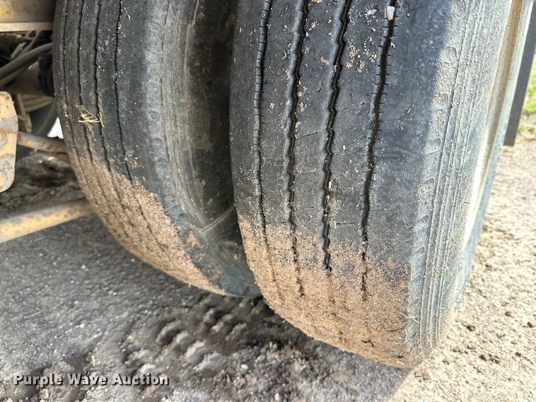 image for item DG4498 1997 Trail King equipment trailer