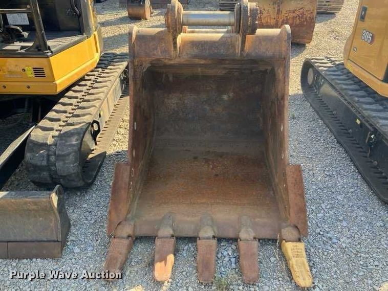 image for item DI6280 2018 Caterpillar 335FL CR excavator