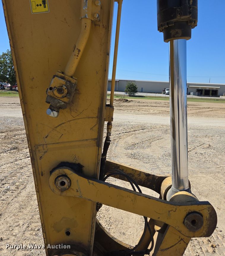 image for item DI6280 2018 Caterpillar 335FL CR excavator