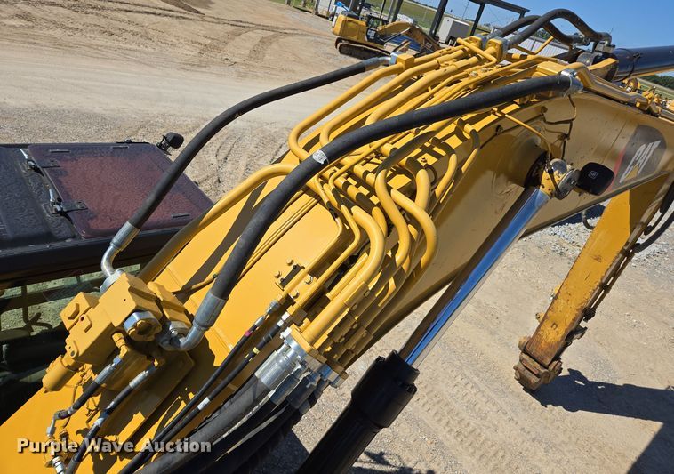 image for item DI6280 2018 Caterpillar 335FL CR excavator