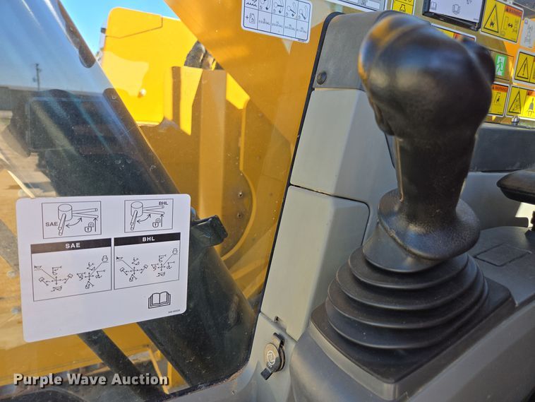 image for item DI6280 2018 Caterpillar 335FL CR excavator