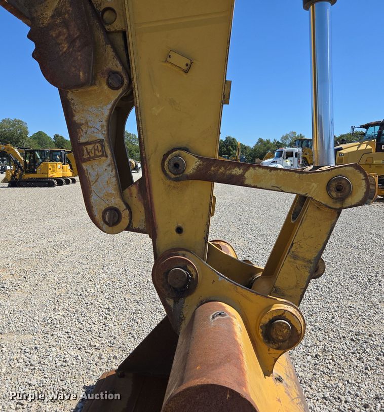 image for item DI6281 2019 Caterpillar 330 excavator