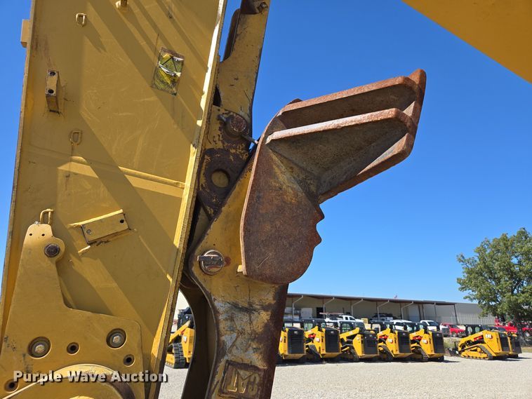 image for item DI6281 2019 Caterpillar 330 excavator