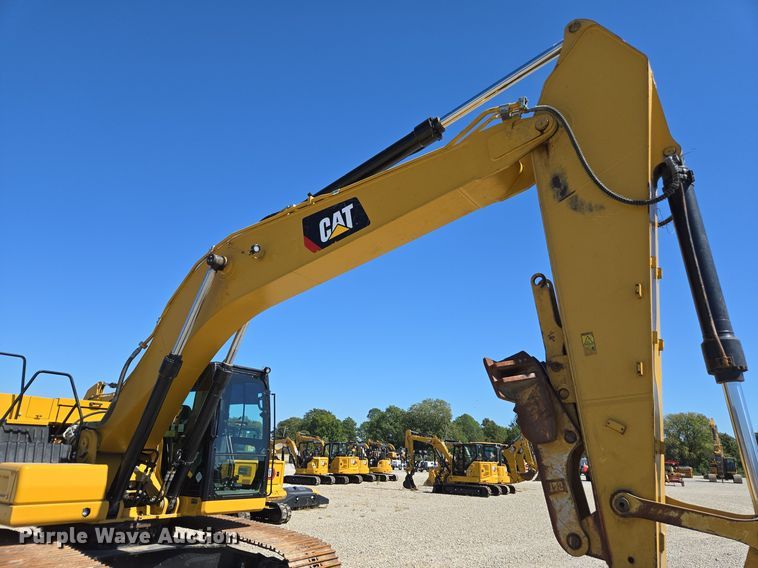 image for item DI6281 2019 Caterpillar 330 excavator