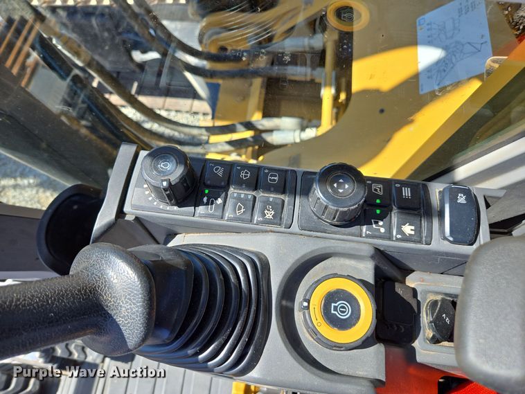 image for item DI6281 2019 Caterpillar 330 excavator