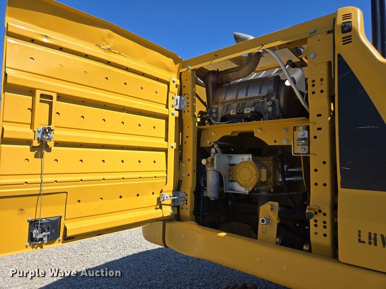 image for item DI6281 2019 Caterpillar 330 excavator