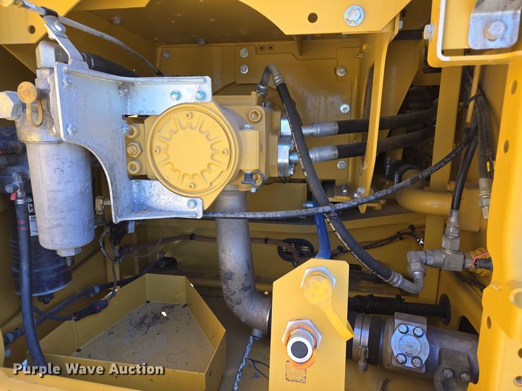 image for item DI6281 2019 Caterpillar 330 excavator