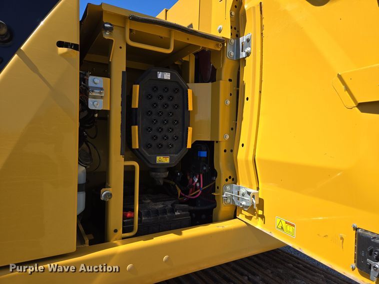 image for item DI6281 2019 Caterpillar 330 excavator