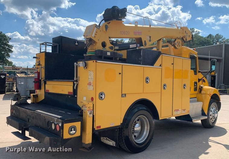 image for item DM1821 2014 Kenworth  T270 utility / service truck