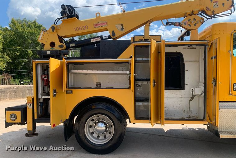 image for item DM1821 2014 Kenworth  T270 utility / service truck