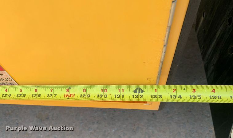 image for item DM1821 2014 Kenworth  T270 utility / service truck