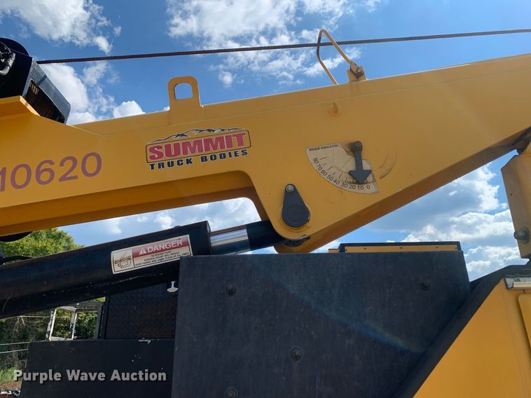 image for item DM1821 2014 Kenworth  T270 utility / service truck