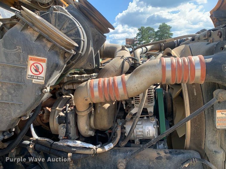 image for item DM1821 2014 Kenworth  T270 utility / service truck