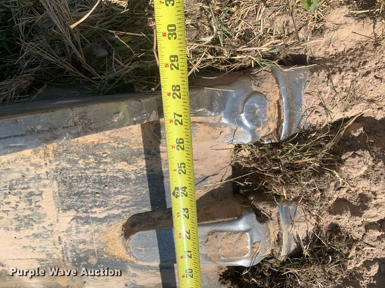 image for item DM1832 1996 Caterpillar  322L excavator