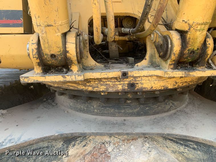image for item DM1832 1996 Caterpillar  322L excavator