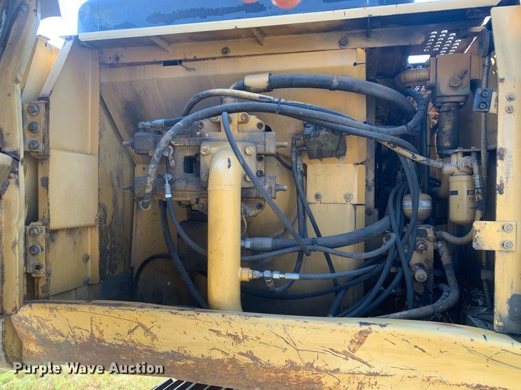 image for item DM1832 1996 Caterpillar  322L excavator