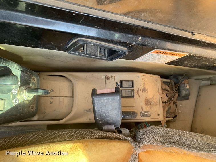 image for item DM1832 1996 Caterpillar  322L excavator