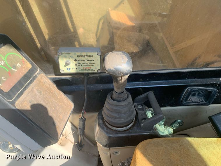 image for item DM1832 1996 Caterpillar  322L excavator