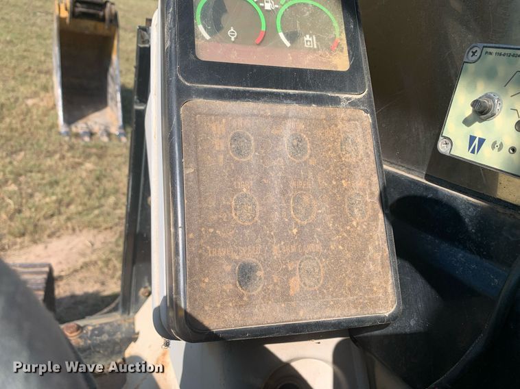 image for item DM1832 1996 Caterpillar  322L excavator