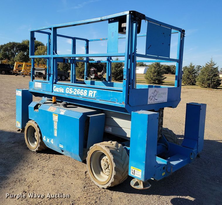 image for item DN3590 2008 Genie GS-2668 RT scissor lift