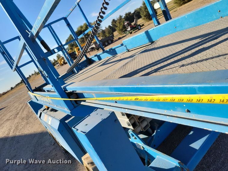 image for item DN3590 2008 Genie GS-2668 RT scissor lift