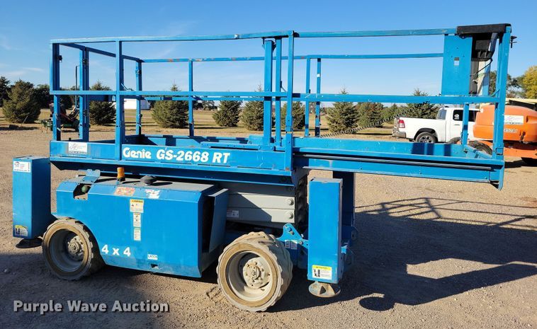 image for item DN3590 2008 Genie GS-2668 RT scissor lift