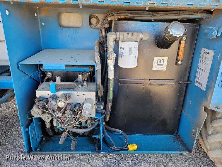 image for item DN3590 2008 Genie GS-2668 RT scissor lift