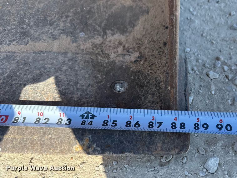 image for item DO2561 2008 Volvo BL60 backhoe