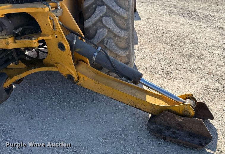 image for item DO2561 2008 Volvo BL60 backhoe