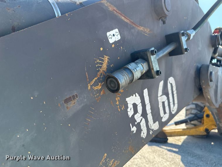 image for item DO2561 2008 Volvo BL60 backhoe