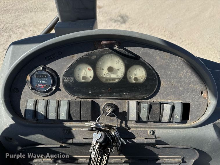 image for item DO2561 2008 Volvo BL60 backhoe