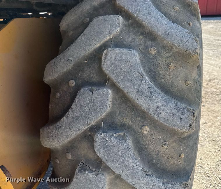 image for item DO2561 2008 Volvo BL60 backhoe