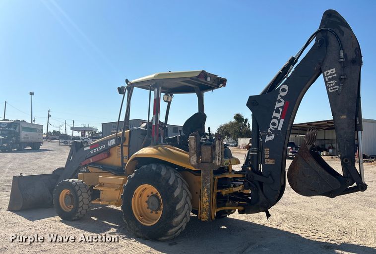 image for item DO2562 2008 Volvo BL60 backhoe
