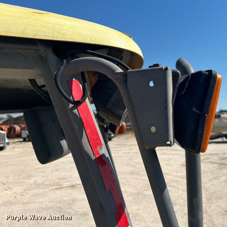 image for item DO2562 2008 Volvo BL60 backhoe