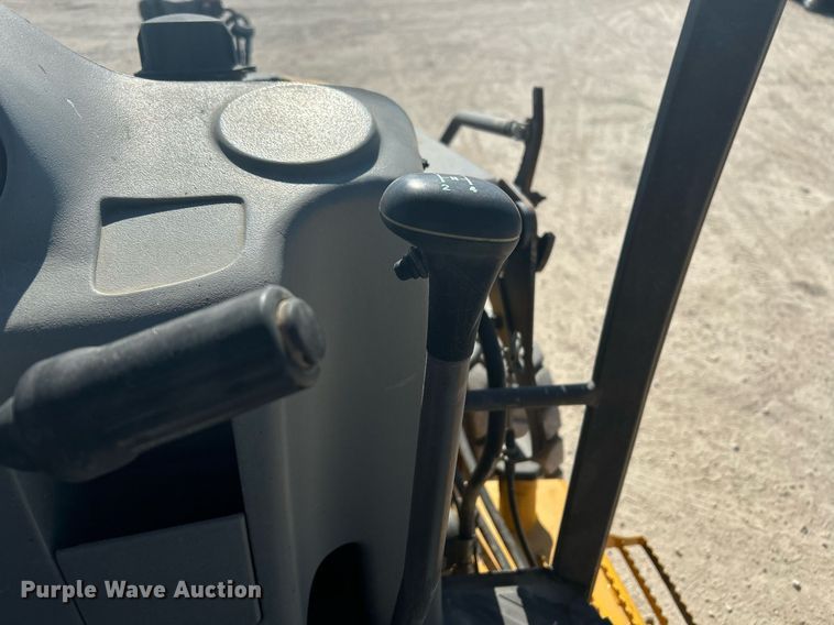 image for item DO2562 2008 Volvo BL60 backhoe