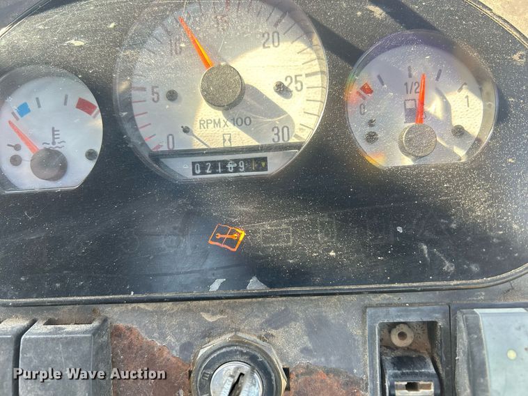 image for item DO2562 2008 Volvo BL60 backhoe