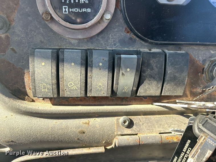 image for item DO2562 2008 Volvo BL60 backhoe