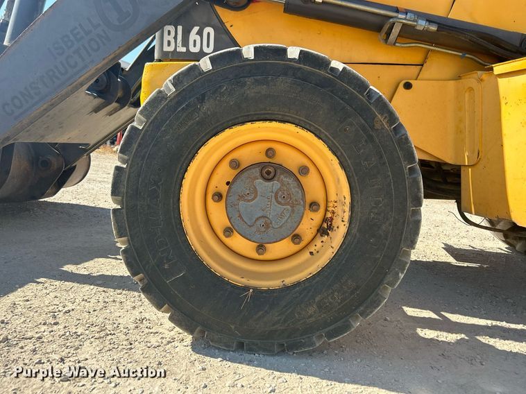 image for item DO2562 2008 Volvo BL60 backhoe
