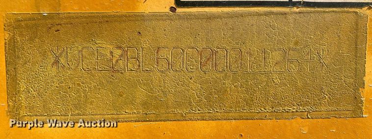 image for item DO2562 2008 Volvo BL60 backhoe