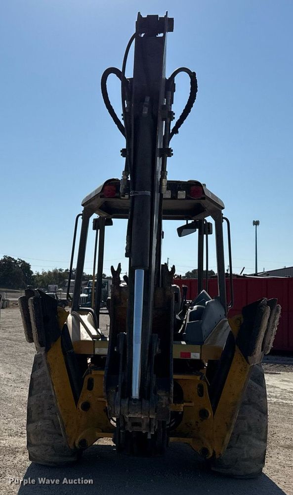 image for item DO2563 2008 Volvo BL60 backhoe