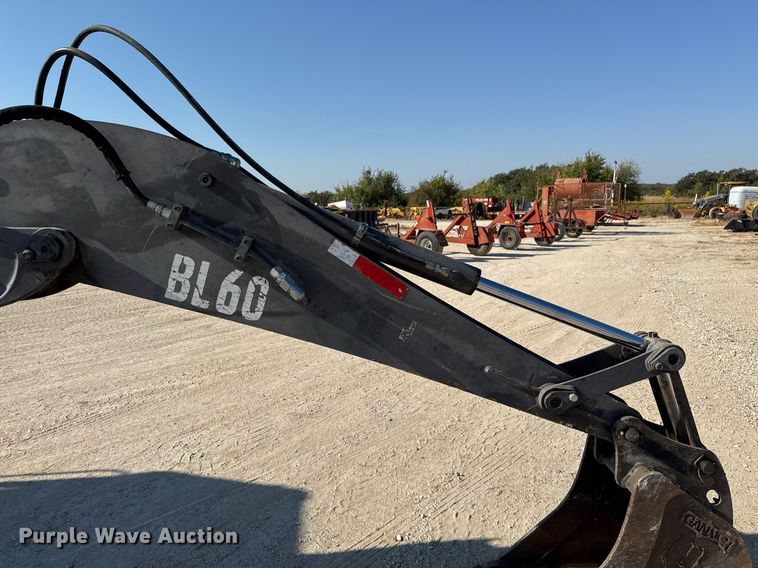 image for item DO2563 2008 Volvo BL60 backhoe