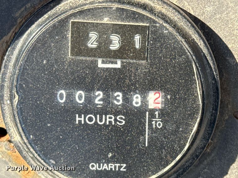 image for item DO2563 2008 Volvo BL60 backhoe