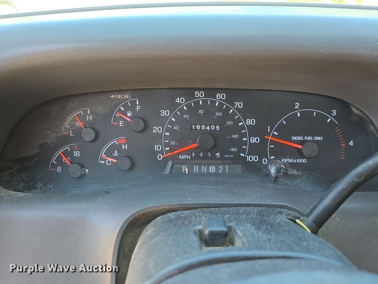 image for item DO5507 2000 Ford F450 Super Duty flatbed truck