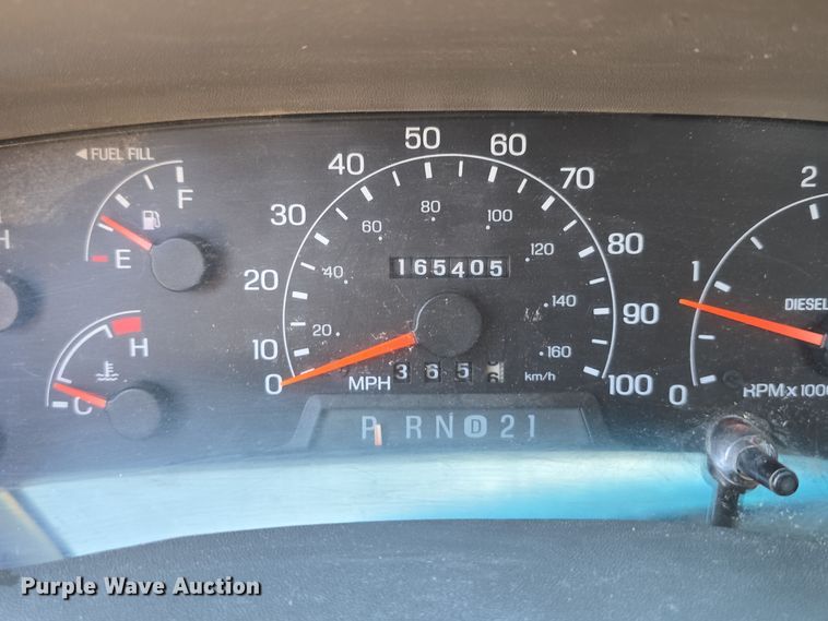 image for item DO5507 2000 Ford F450 Super Duty flatbed truck