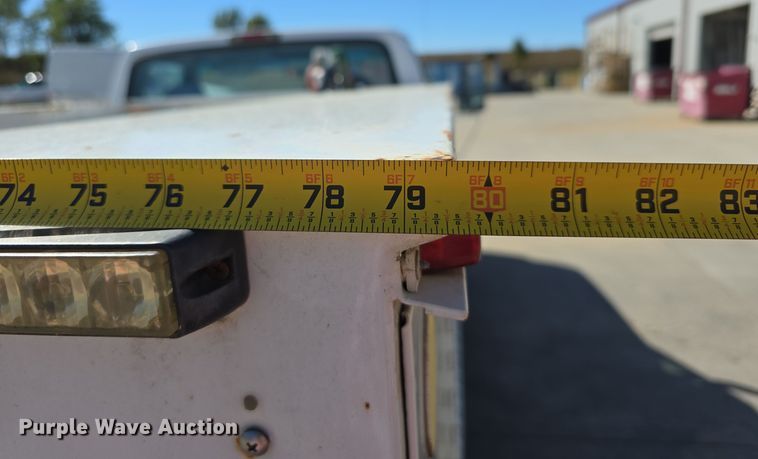 image for item DO5509 1997 Ford LGT Convtnl F350  utility bed pickup truck