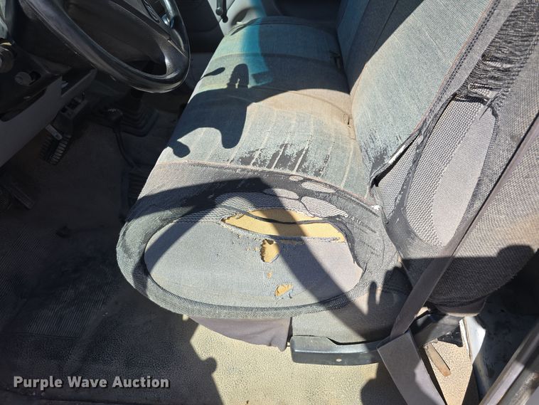 image for item DO5509 1997 Ford LGT Convtnl F350  utility bed pickup truck