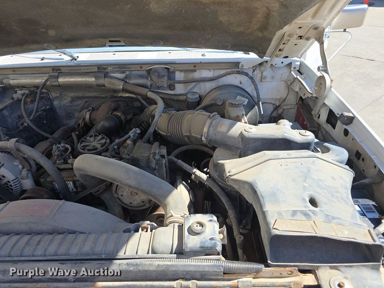 image for item DO5509 1997 Ford LGT Convtnl F350  utility bed pickup truck